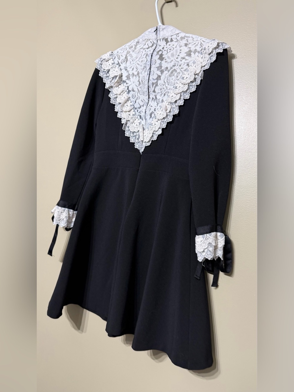 Daisy Victorian Gothic Lace & Ribbon Korean Made Mini Dress - Picture 8 of 10